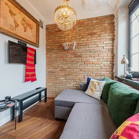 Apartment Hello Wizzard World *